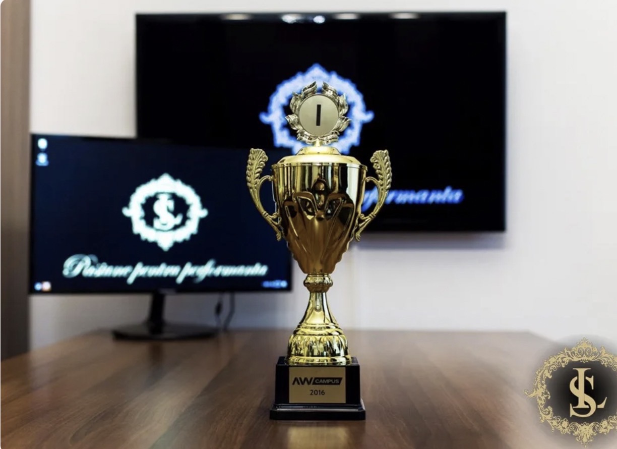 Premii naționale și internaționale